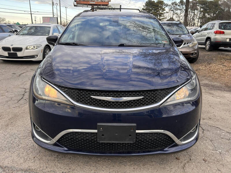2017 Chrysler Pacifica Touring Plus
