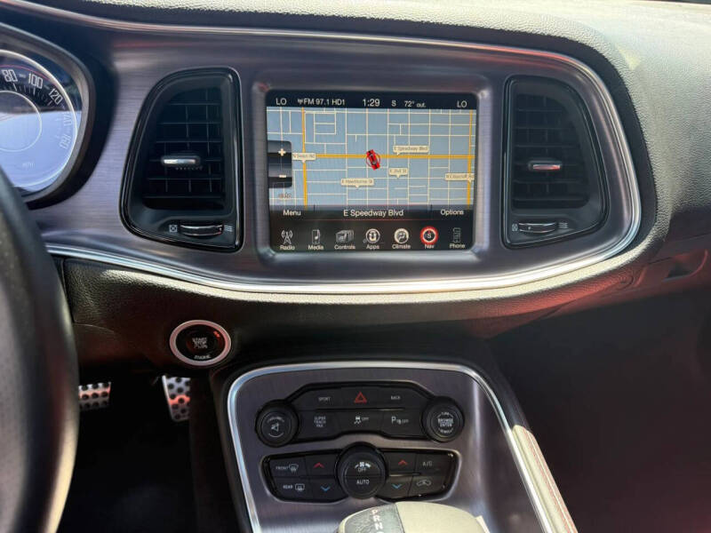 2015 Dodge Challenger R/T Plus Shaker