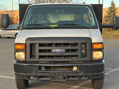 2012 Ford E-Series E-450 SD