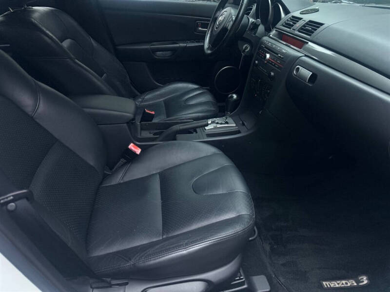 2004 Mazda MAZDA3 s