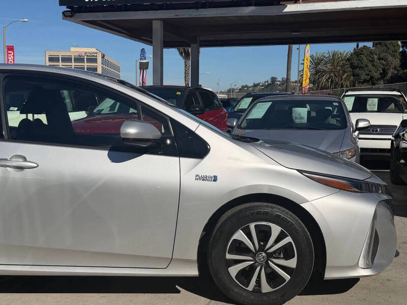 2019 Toyota Prius Prime Plus