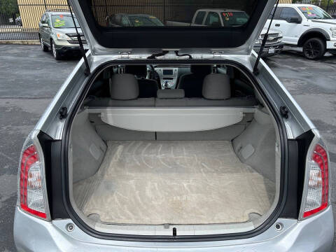 2013 Toyota Prius Two