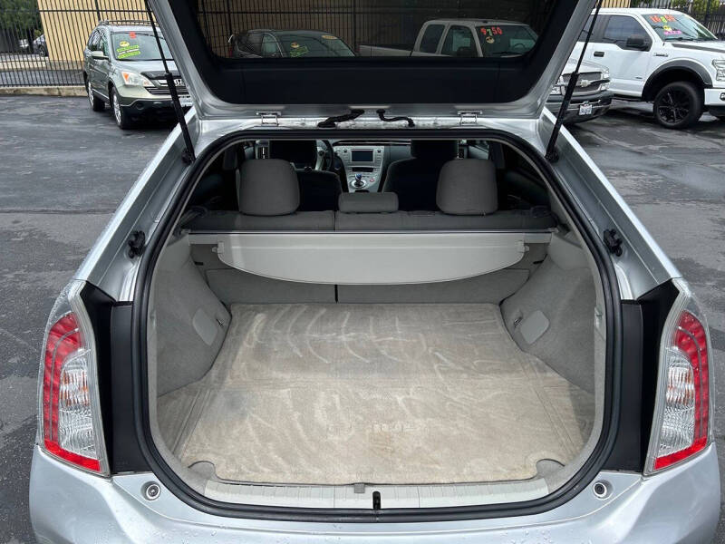 2013 Toyota Prius Two