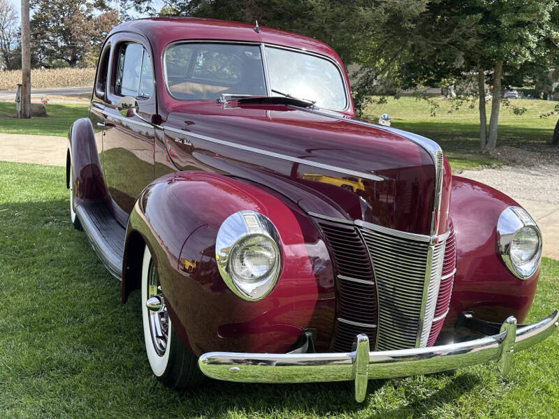 1940 Ford Deluxe