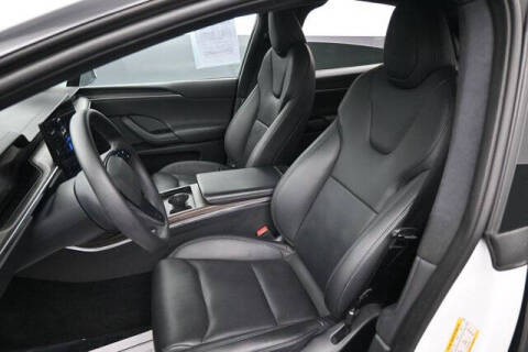 2023 Tesla Model X Standard Range