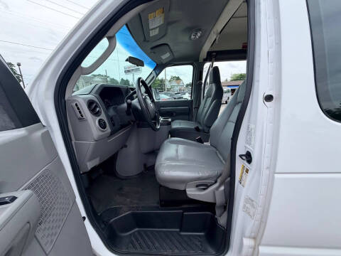 2014 Ford E-Series