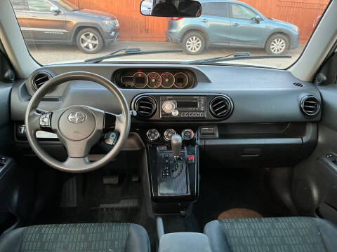 2014 Scion xB