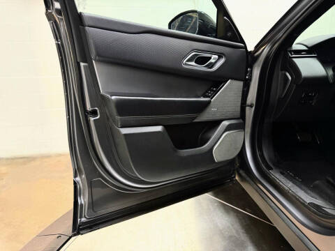 2018 Land Rover Range Rover Velar P250 R-Dynamic SE