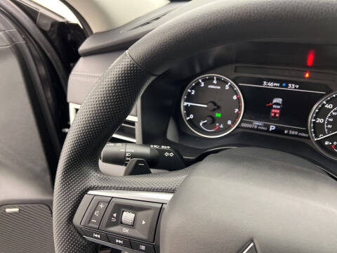 2025 Mitsubishi Outlander ES