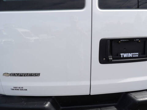 2019 Chevrolet Express 2500