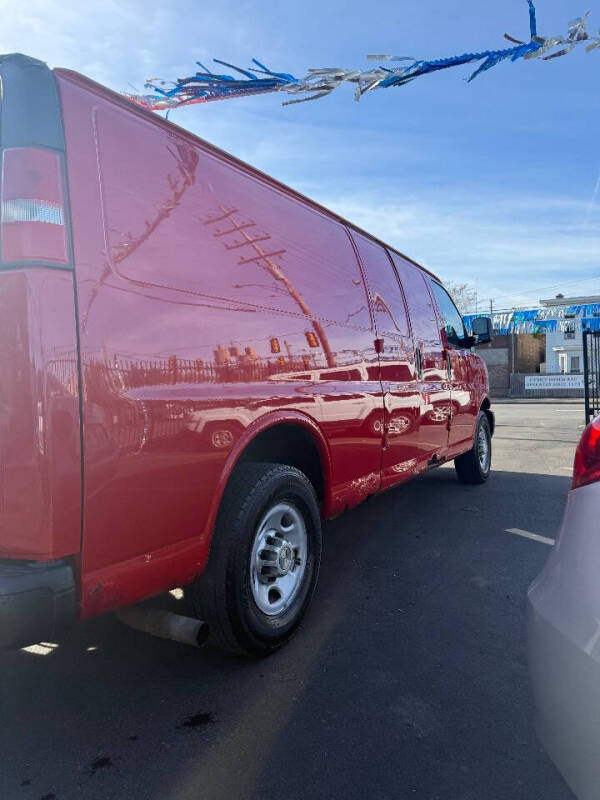 2014 Chevrolet Express 2500