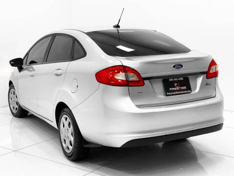 2013 Ford Fiesta SE