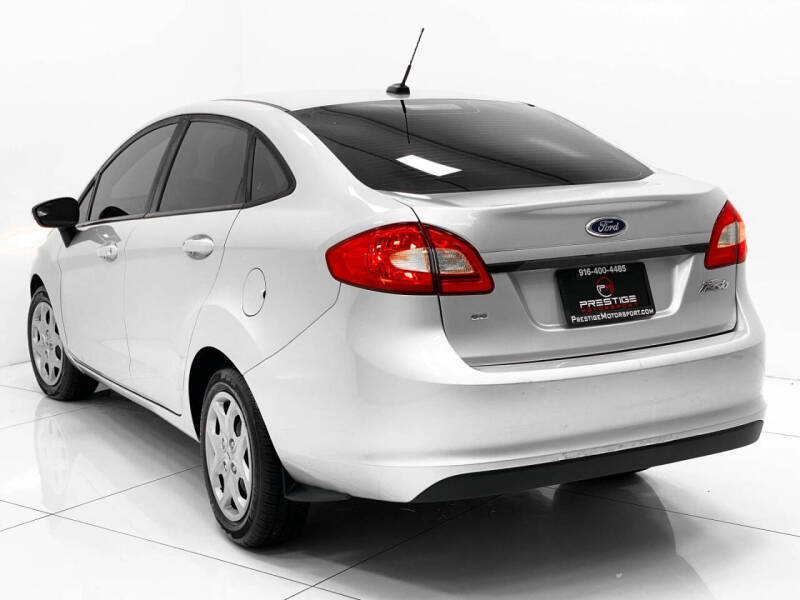 2013 Ford Fiesta SE