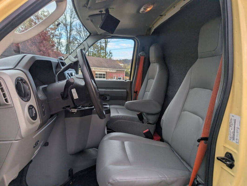 2019 Ford E-Series E-450 SD