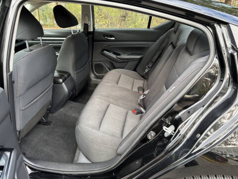 2021 Nissan Altima 2.5 SV