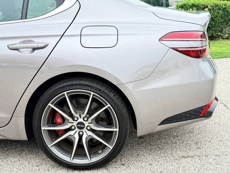 2025 Genesis G70
