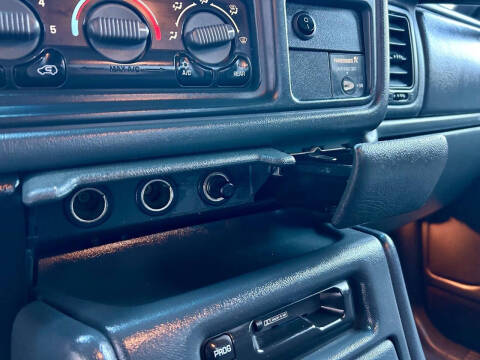 2002 Chevrolet Silverado 3500 LS