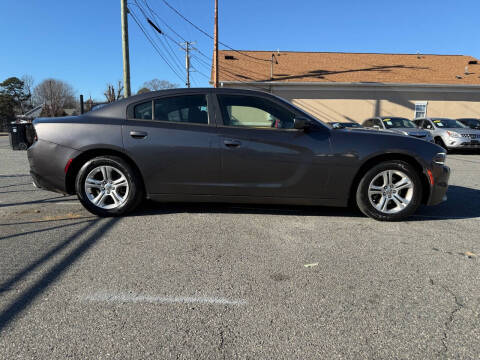 2015 Dodge Charger SE