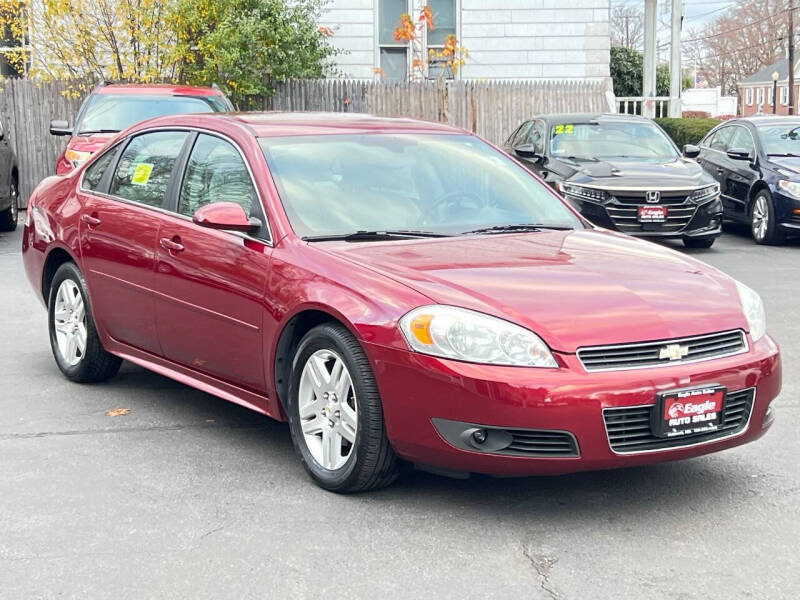 2011 Chevrolet Impala LT photo 5