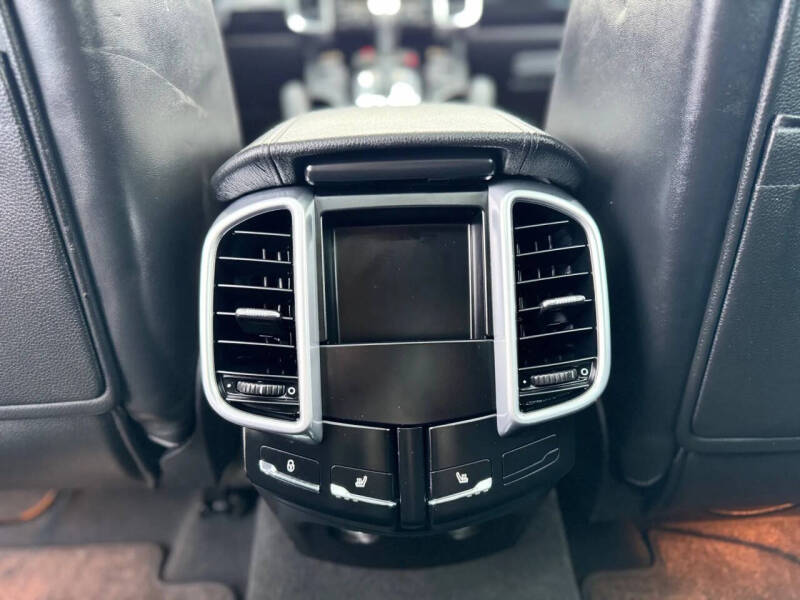 2012 Porsche Cayenne Tiptronic