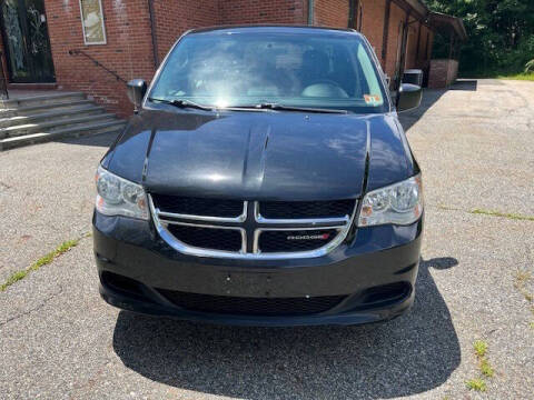 2015 Dodge Grand Caravan for sale at Beaver Lake Auto in Franklin NJ