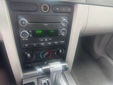 2009 Ford Mustang V6 Premium