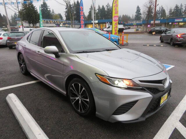 2019 Toyota Camry SE