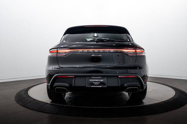2026 Porsche Macan