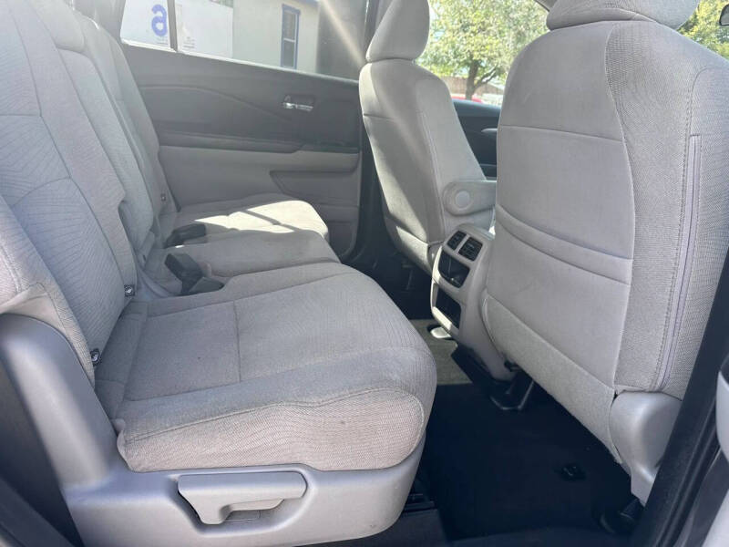 2016 Honda Pilot LX