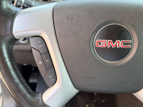 2011 GMC Acadia SLT-2