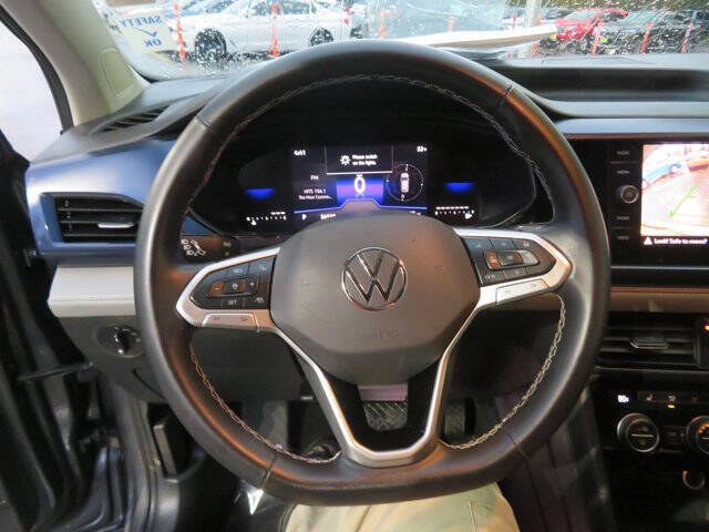 2024 Volkswagen Taos SE