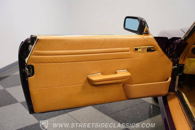 1986 Mercedes-Benz 560-Class 560 SL