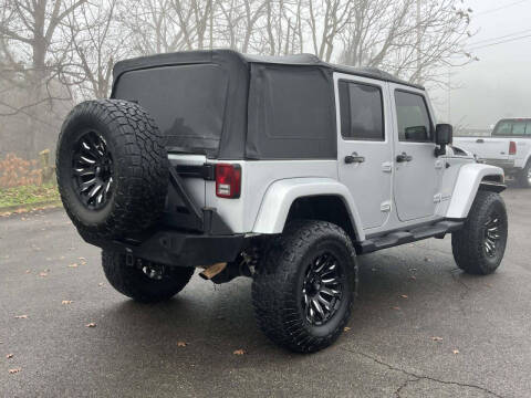 2011 Jeep Wrangler Unlimited Sahara