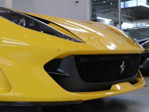 2021 Ferrari 812 GTS