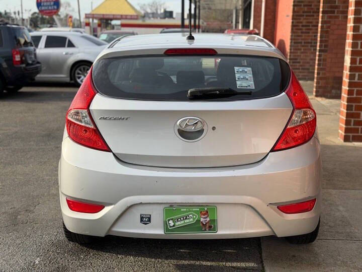 2013 Hyundai Accent GS