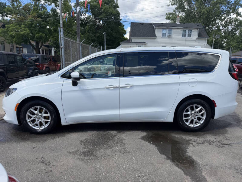 2018 Chrysler Pacifica LX