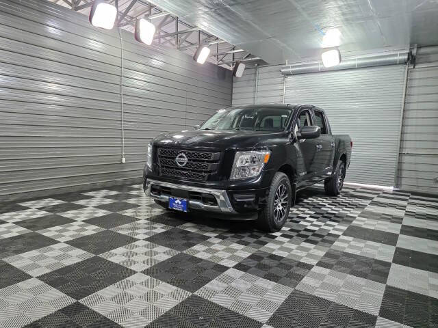 2021 Nissan Titan