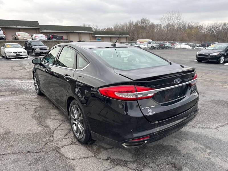 2017 Ford Fusion SE
