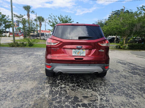 2015 Ford Escape SE