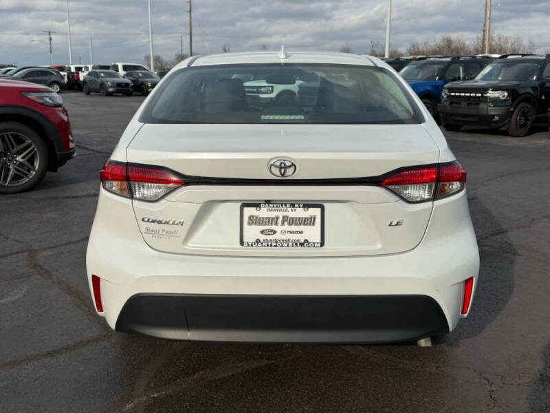 2024 Toyota Corolla LE