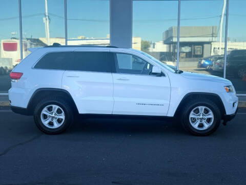 2015 Jeep Grand Cherokee Laredo