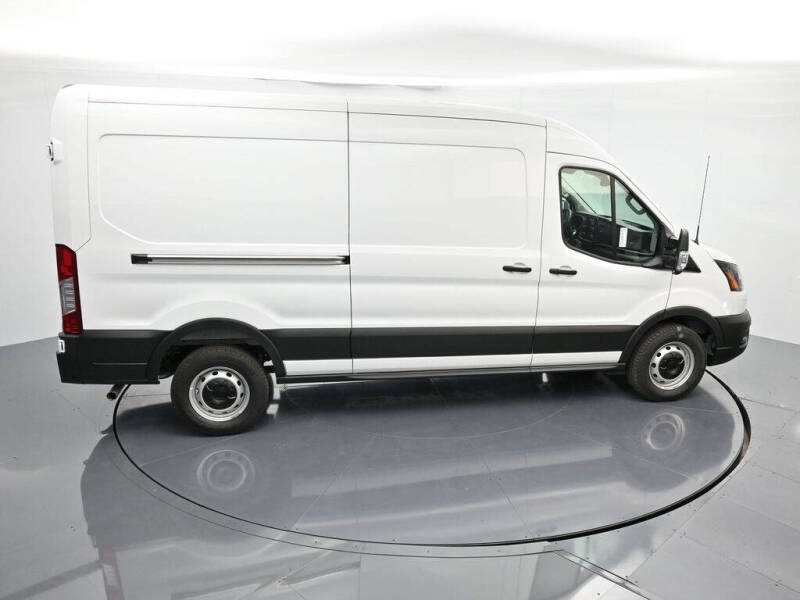 2025 Ford Transit 250