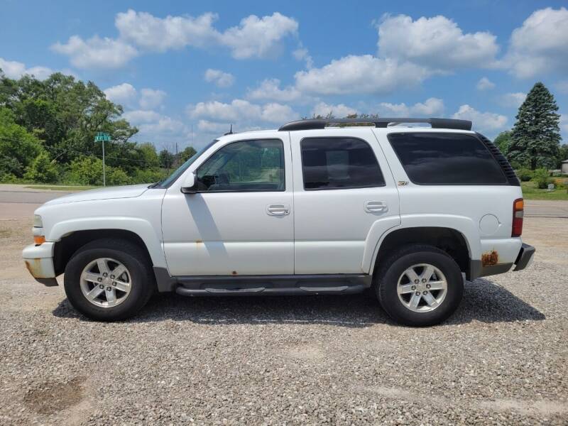 2003 Chevrolet Tahoe for sale at Newton Cars in Newton IA