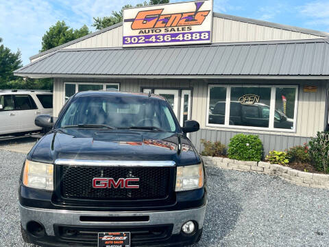 2013 GMC Sierra 1500 for sale at GENE'S AUTO SALES in Selbyville DE