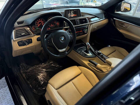 2017 BMW 3 Series 330i