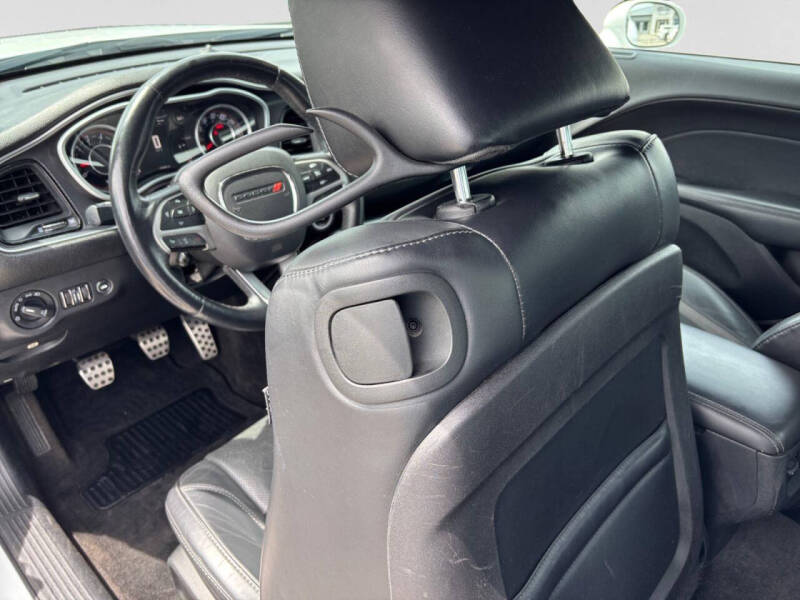 2015 Dodge Challenger R/T Plus