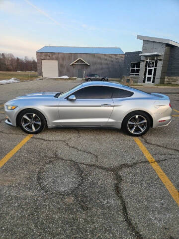 2015 Ford Mustang V6
