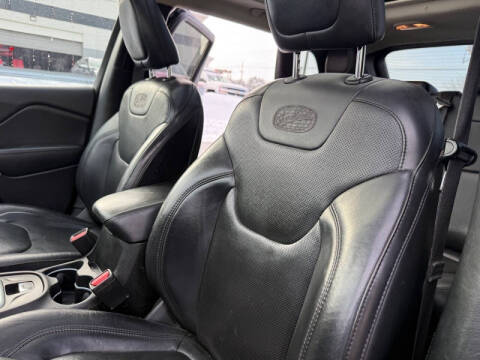 2018 Jeep Cherokee Overland