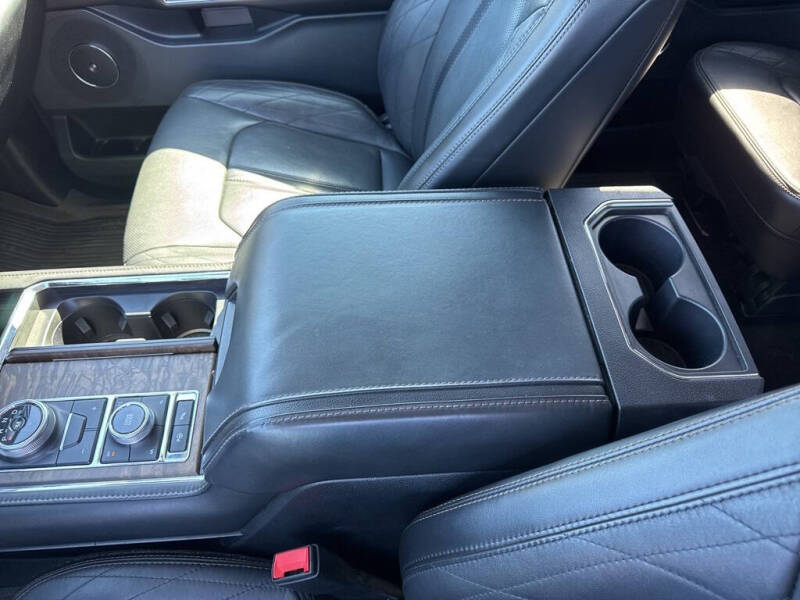 2020 Ford Expedition Platinum