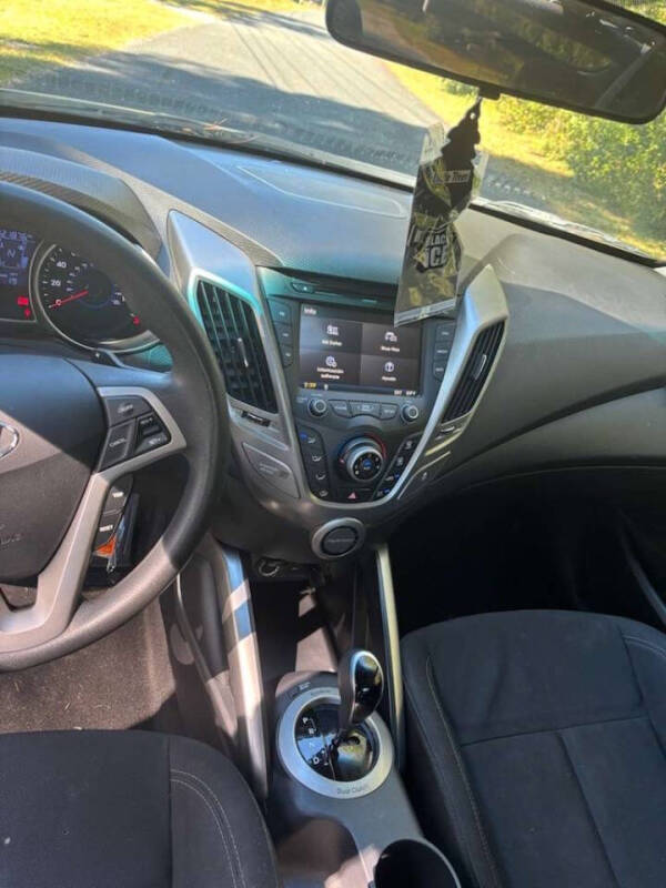 2015 Hyundai Veloster